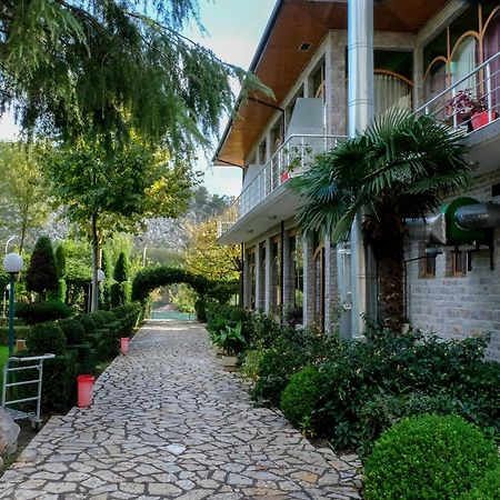Buna Park Hotel Shkoder Ngoại thất bức ảnh