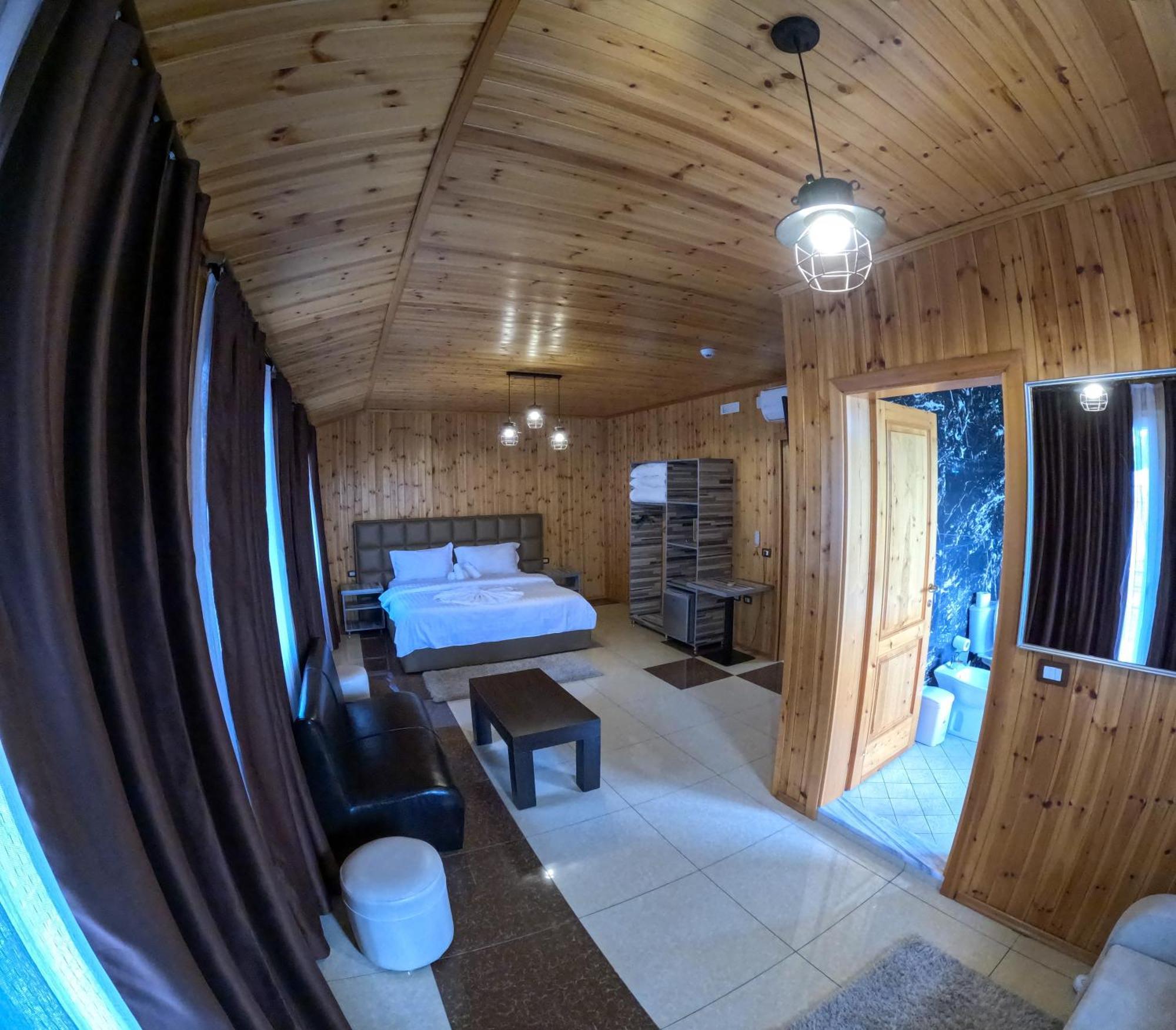 Buna Park Hotel Shkoder Ngoại thất bức ảnh
