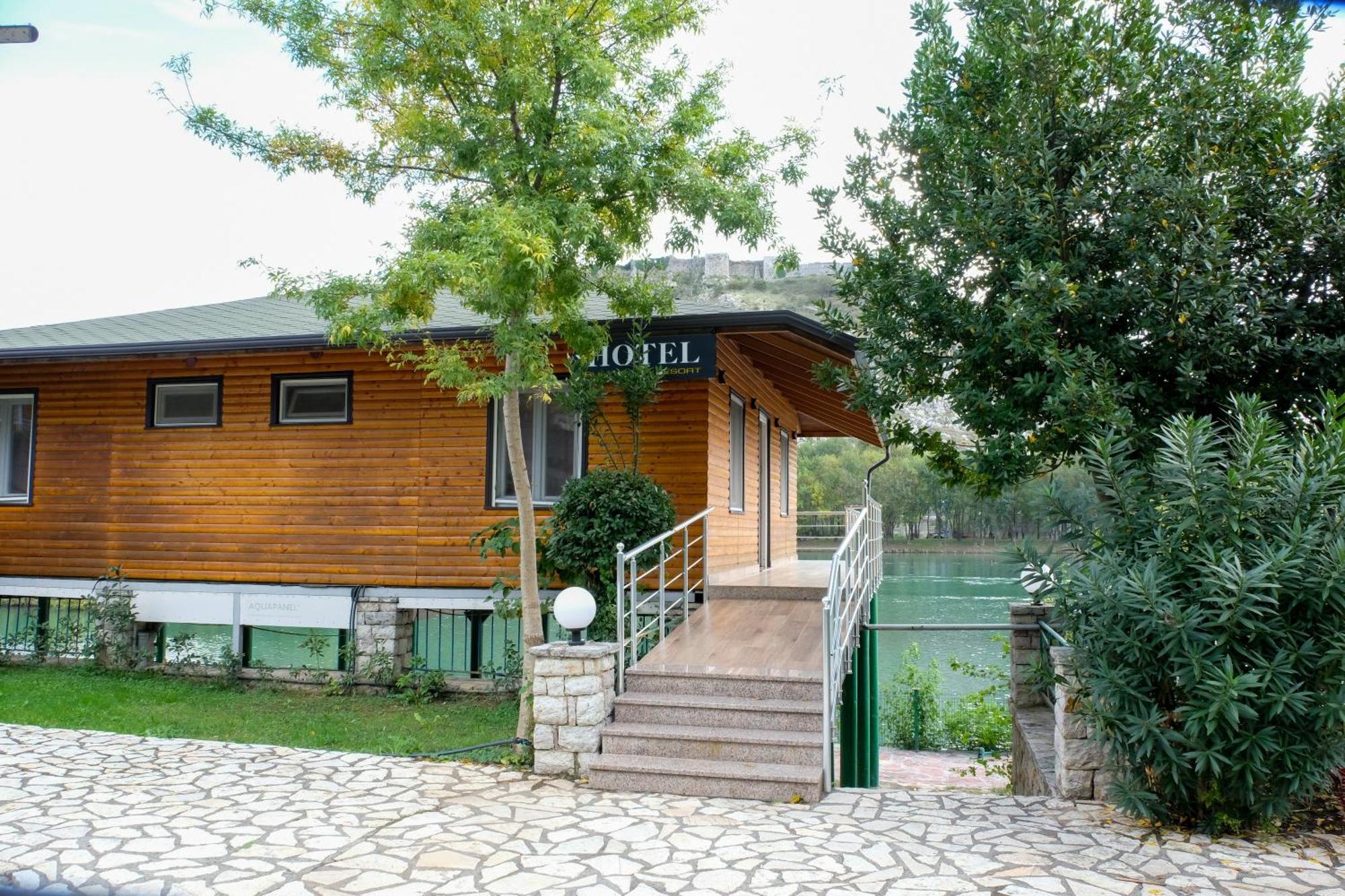 Buna Park Hotel Shkoder Ngoại thất bức ảnh