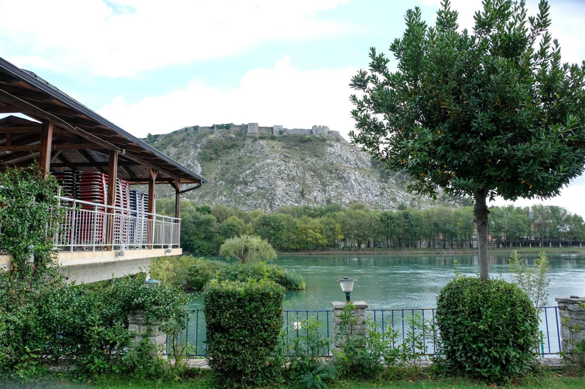 Buna Park Hotel Shkoder Ngoại thất bức ảnh