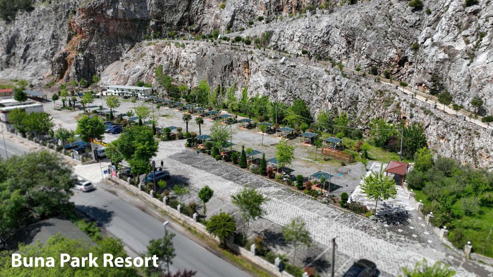 Buna Park Hotel Shkoder Ngoại thất bức ảnh